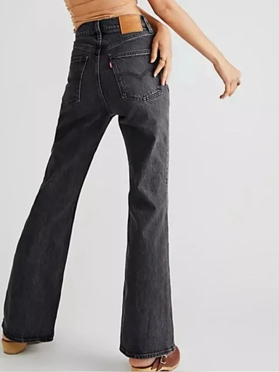 Levi’s 70s High Flare Black Jeans - Picture 1 of 15